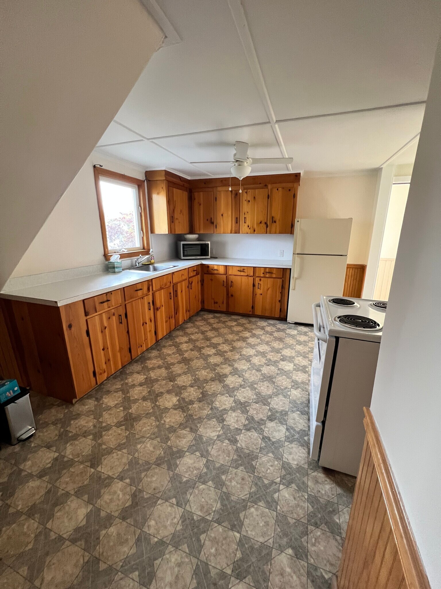 Building Photo - 38 Arnold Rd