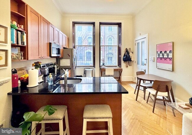 Building Photo - 2126 Spruce St