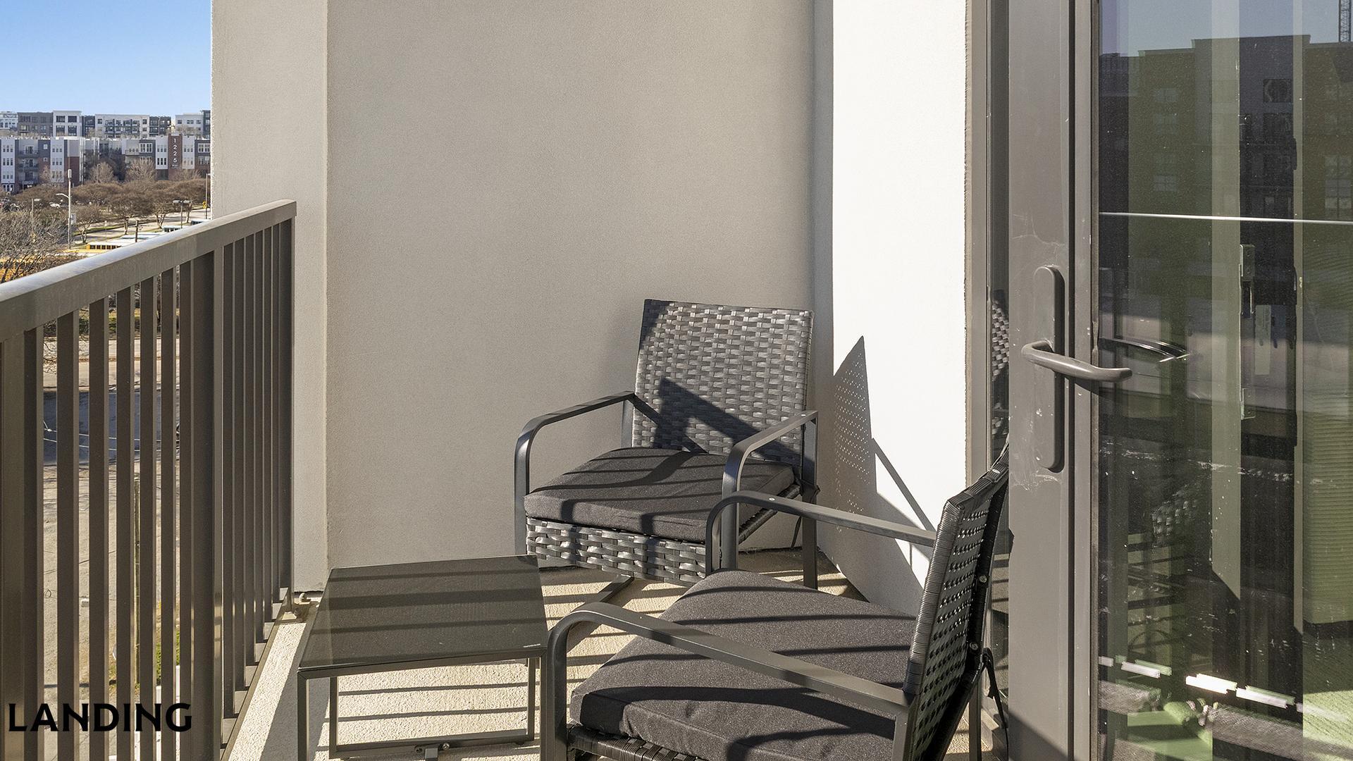 Building Photo - 1007 S Mint St