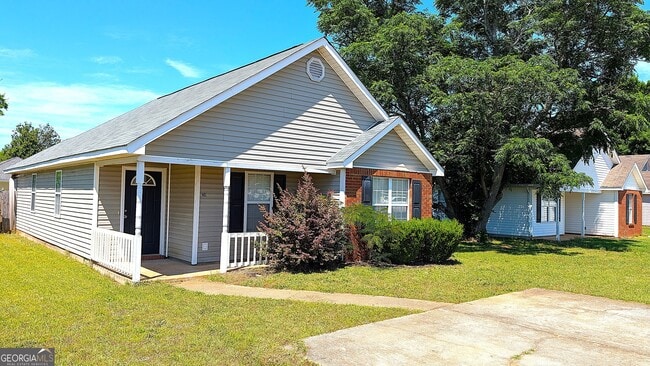 Building Photo - 210 Strawbridge Ln