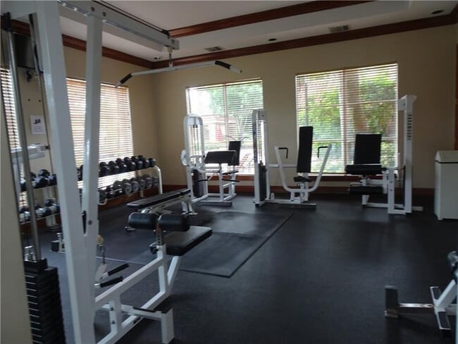 Building Photo - 4816 N State Rd 7