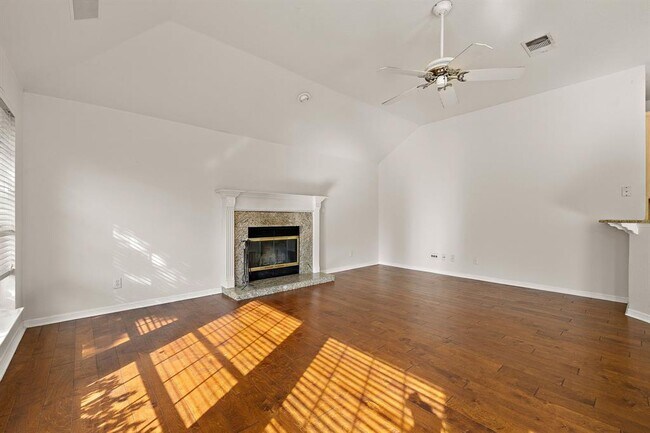 Building Photo - 2505 Merion Cove