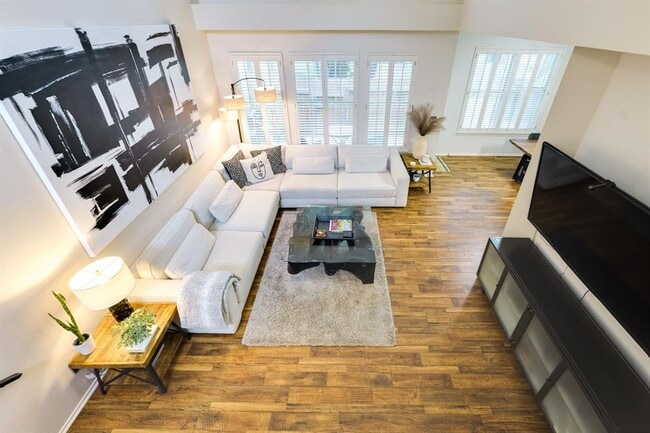 Building Photo - 4501 Whispering Valley Dr