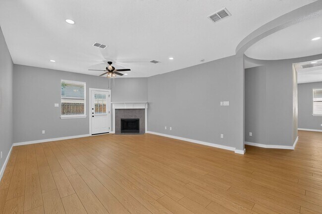Building Photo - 14525 Eaglemont Dr