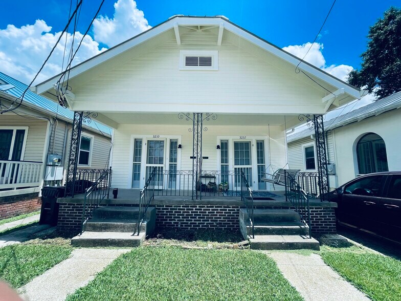 Primary Photo - 3239 Calhoun St