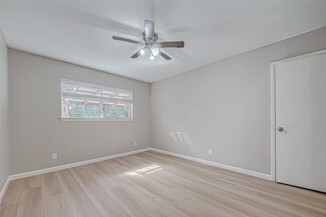 Building Photo - 7315 Housman