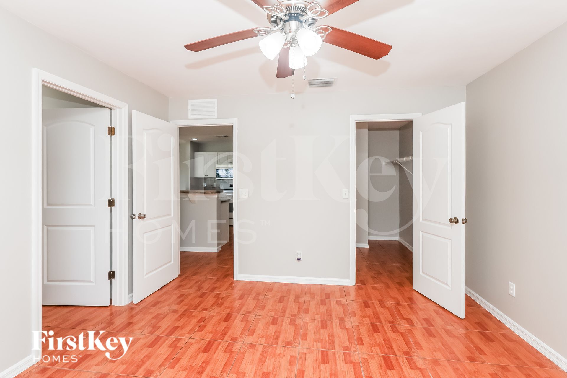 Building Photo - 517 NE 15th Terrace