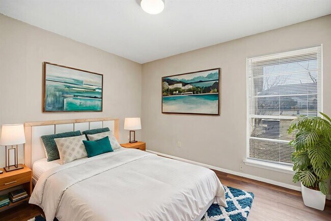 Building Photo - 5200 Nuckols Crossing Rd