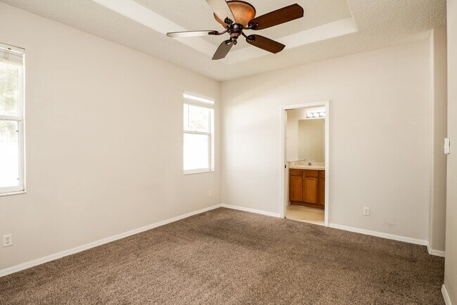 Building Photo - 1741 Mountclair Ct