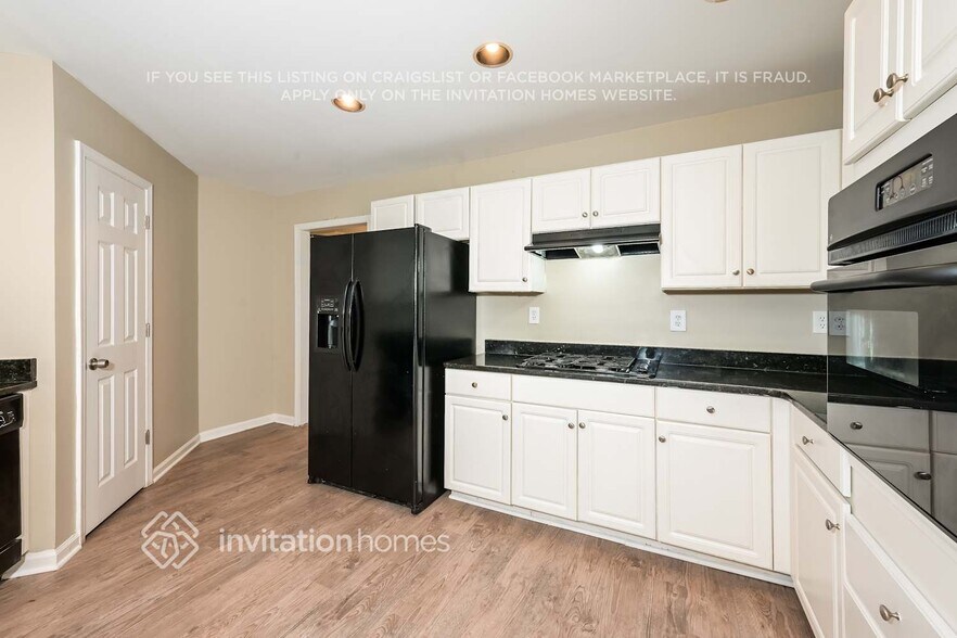 Building Photo - 528 Arbour Way
