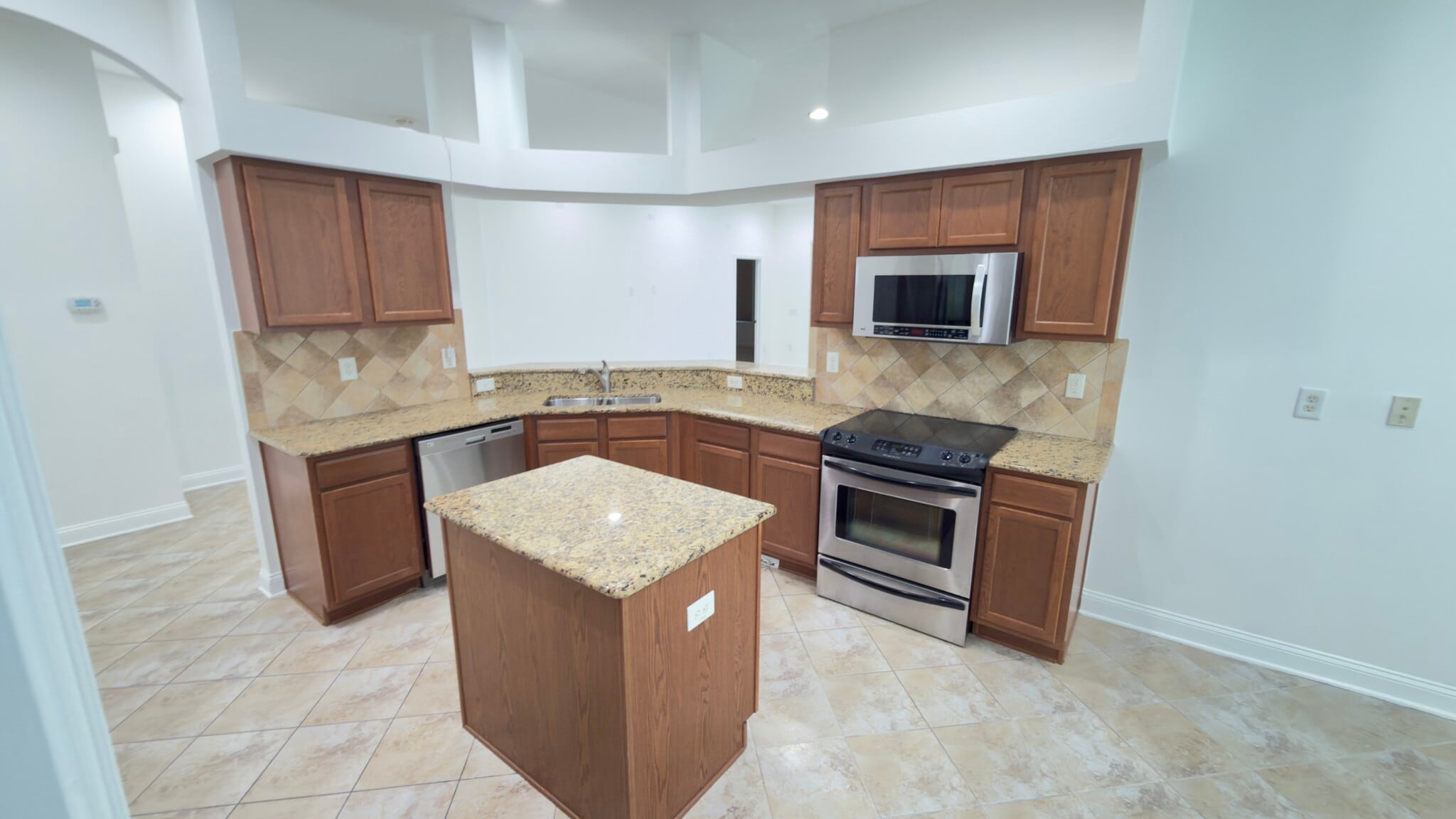 Building Photo - 8120 Turkey Hill Ct