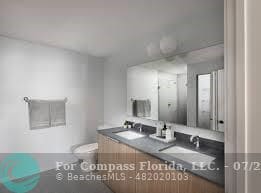 Building Photo - 11200 Biscayne Blvd