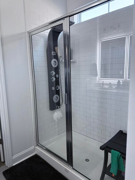 Building Photo - 199 Kirkland St