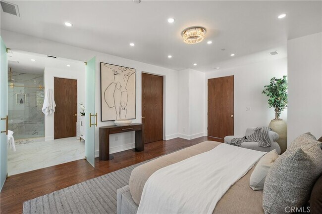 Building Photo - 14519 Greenleaf St