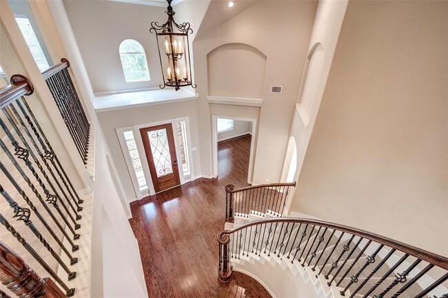 Building Photo - 10411 Winding Green Dr