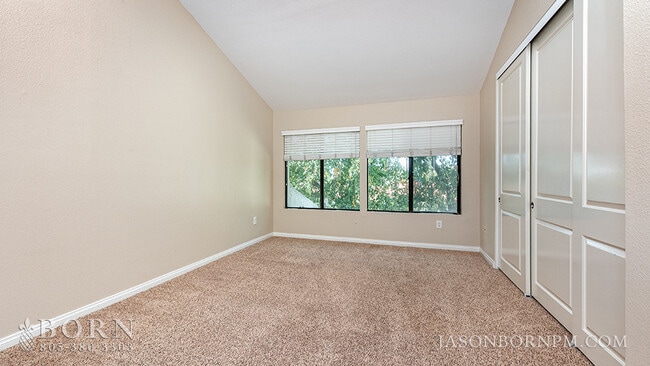 Building Photo - 5249 Colodny Dr
