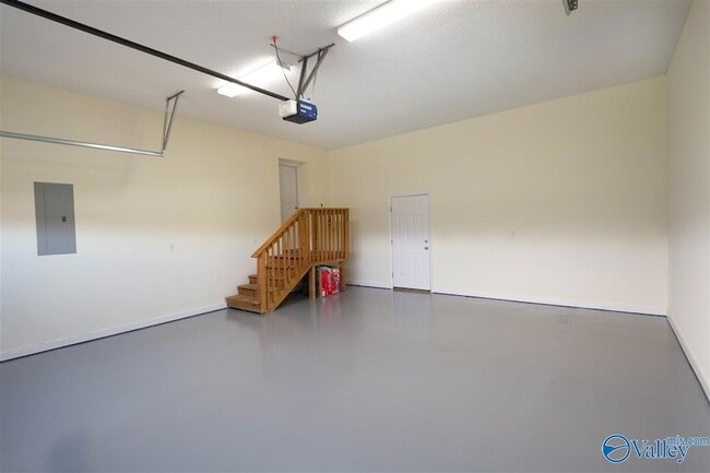 Building Photo - 17439 Morgan Dr
