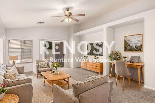 Building Photo - Ideal 3 Br 2 Ba 2 Cg Home Near Loop 303 & Greenway in Surprise!