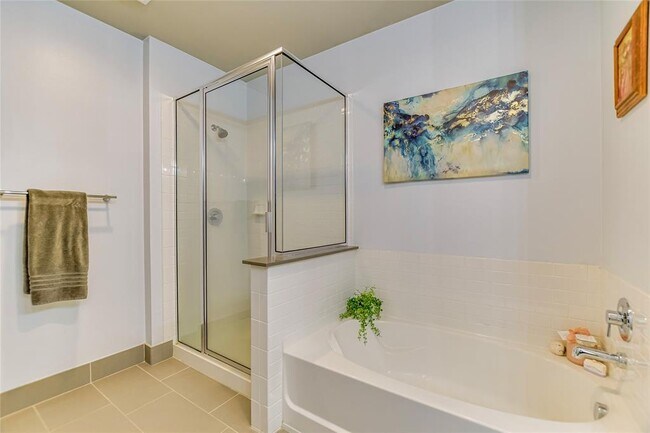 Building Photo - 2805 Dulce Ln