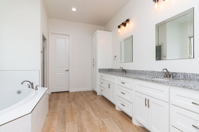 Building Photo - Available with our Lease with Purchase Option Program!