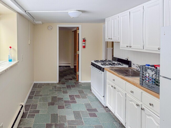 Primary Photo - Renovated 1br in Mountain Community