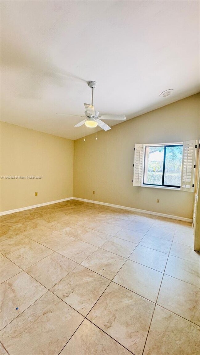 Building Photo - 14814 SW 108th Terrace