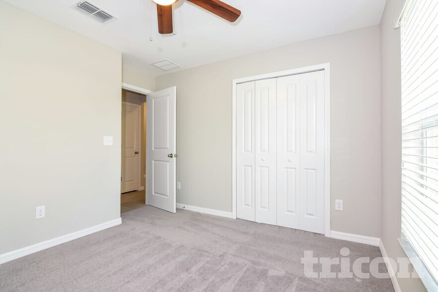 Building Photo - 10409 Fairy Moss Ln