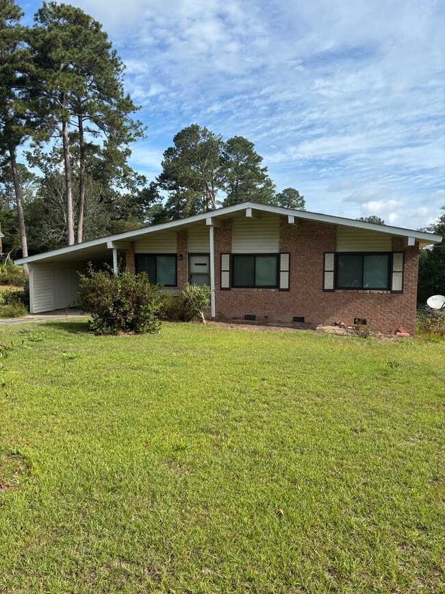 Building Photo - Cozy home in Grovetown