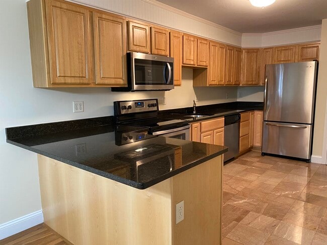 Building Photo - 99 S Mammoth Rd