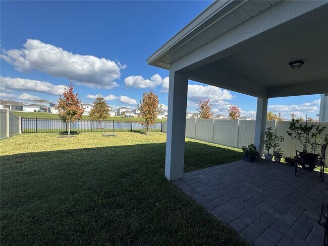 Building Photo - 2701 Serenity Gdn Dr