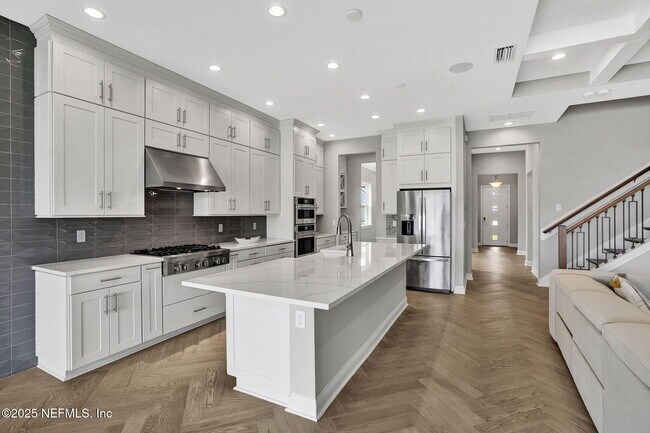 Building Photo - 11476 Madelynn Dr