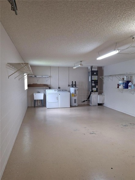 Building Photo - 9794 SW 96th St