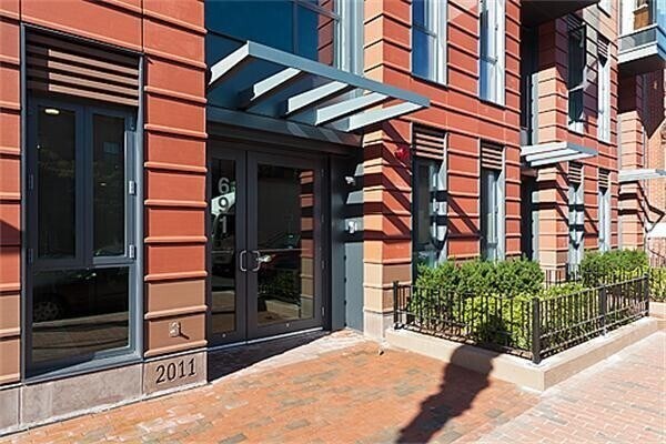 Building Photo - 691 Massachusetts Ave