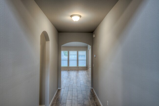 Building Photo - 3710 S 13th Pl