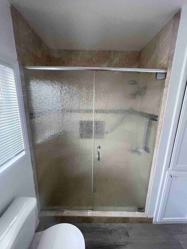 Building Photo - BEST VALUE IN SHERMAN OAKS!