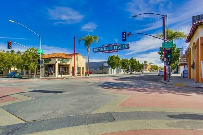 Building Photo - Heart of Normal Heights! 2 Bedrooms w/ In Unit Washer/Dryer! Two Assigned Gated Parking Spaces!