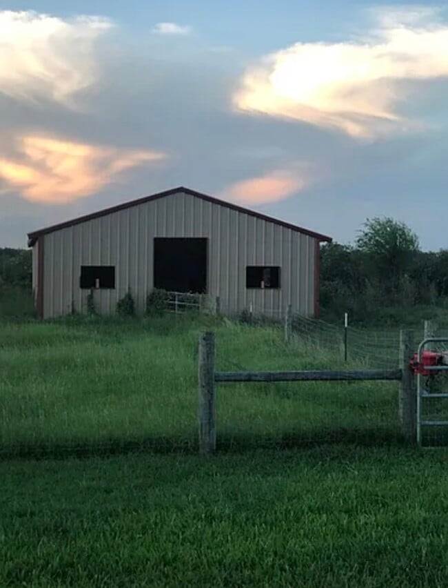 Building Photo - 1214 Eldora Rd