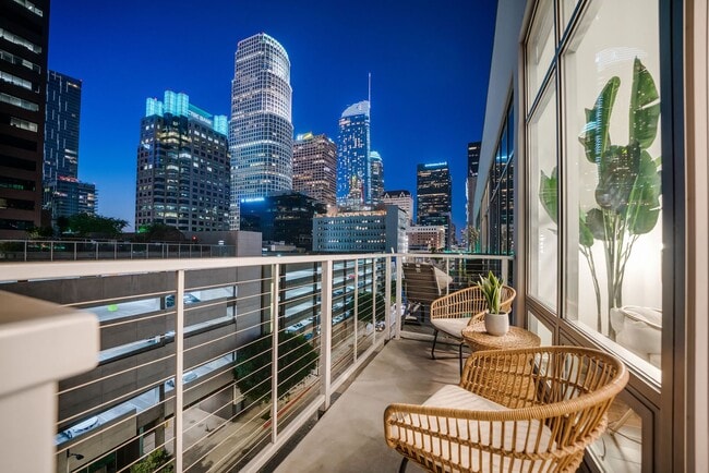 Primary Photo - Don't miss out on your chance to Live at t...