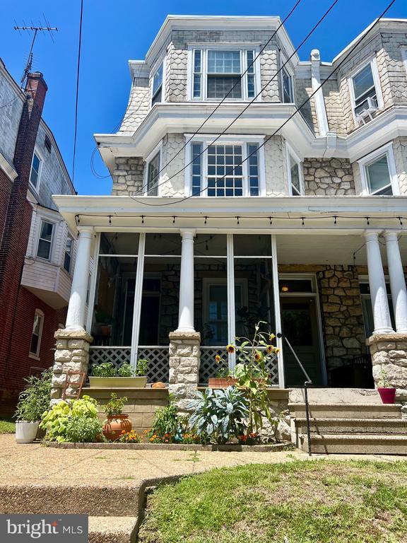 Building Photo - 1517 N Franklin St