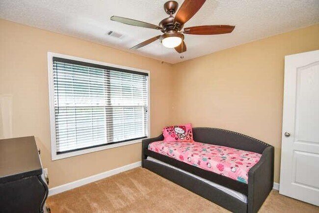 Building Photo - 886 Jefferson Walk Cir