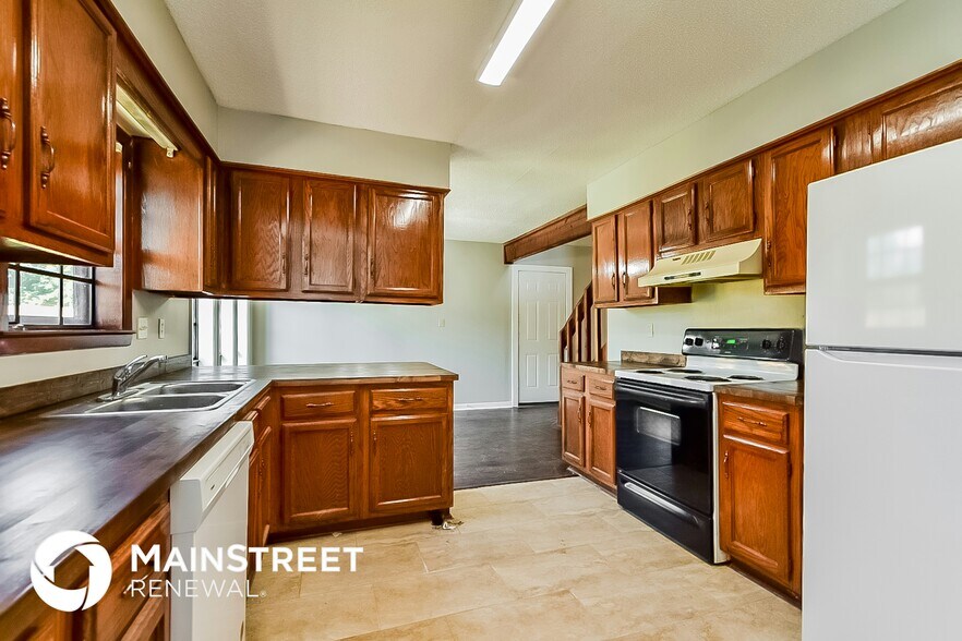 Building Photo - 4176 Runningbrook Cir