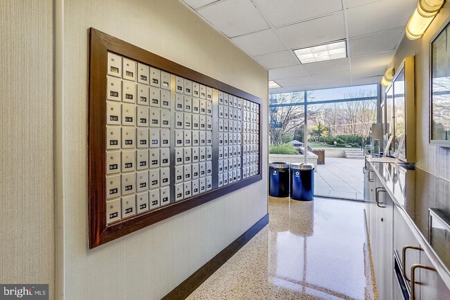 Building Photo - 10500 Rockville Pike