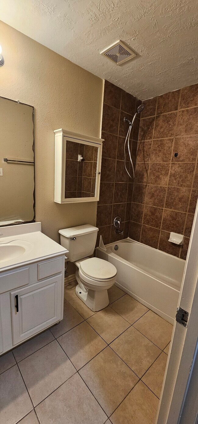 Building Photo - 5807 Laramie River Ct