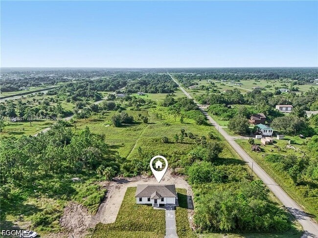 Building Photo - 4402 E 19th St