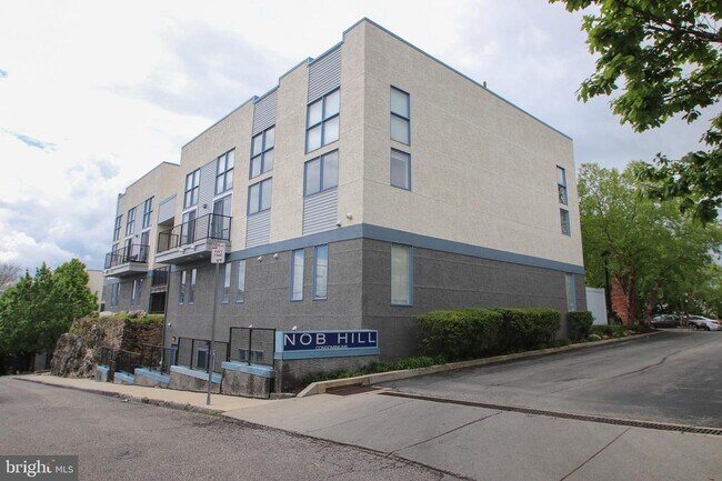 Building Photo - 182 Gay St