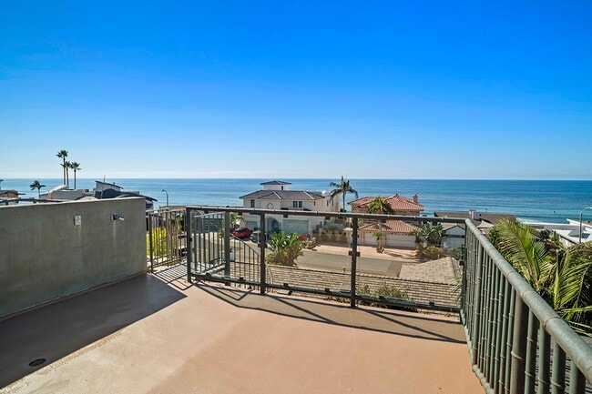 Building Photo - Carlsbad Blvd