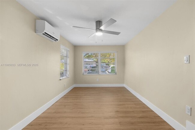 Building Photo - 1840 SW 63rd Ave