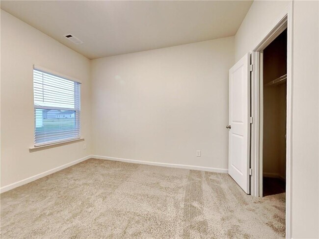 Building Photo - 1161 Amadas Dr