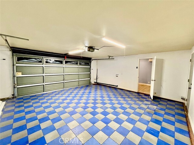 Building Photo - 1343 Electra Ave