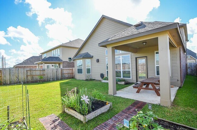 Building Photo - 26930 Soapstone Terrace Ln